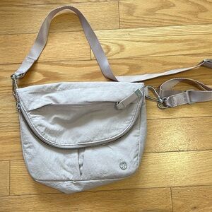 Lululemon crossbody